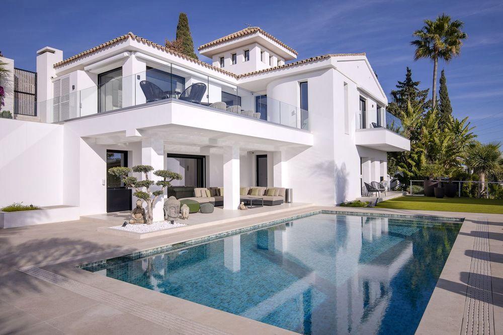 More than 3,000 properties in three quarters. Poles break another record on the Iberian Peninsula