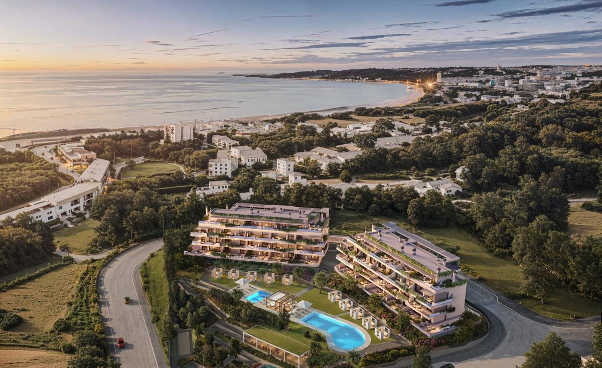 Spain is increasingly attracting Poles. Not only for holidays